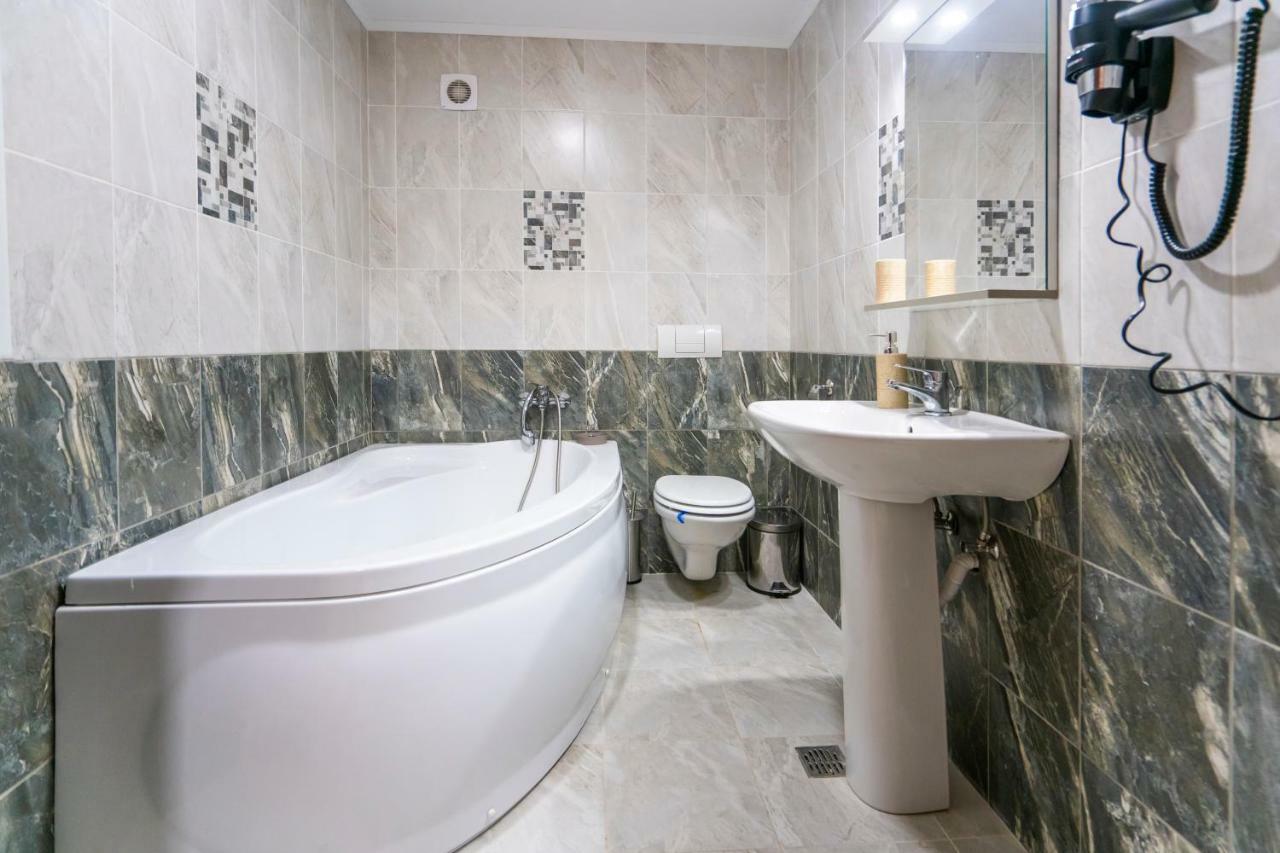 Ripsime Colina Marei Apartment Sinaia Exterior photo